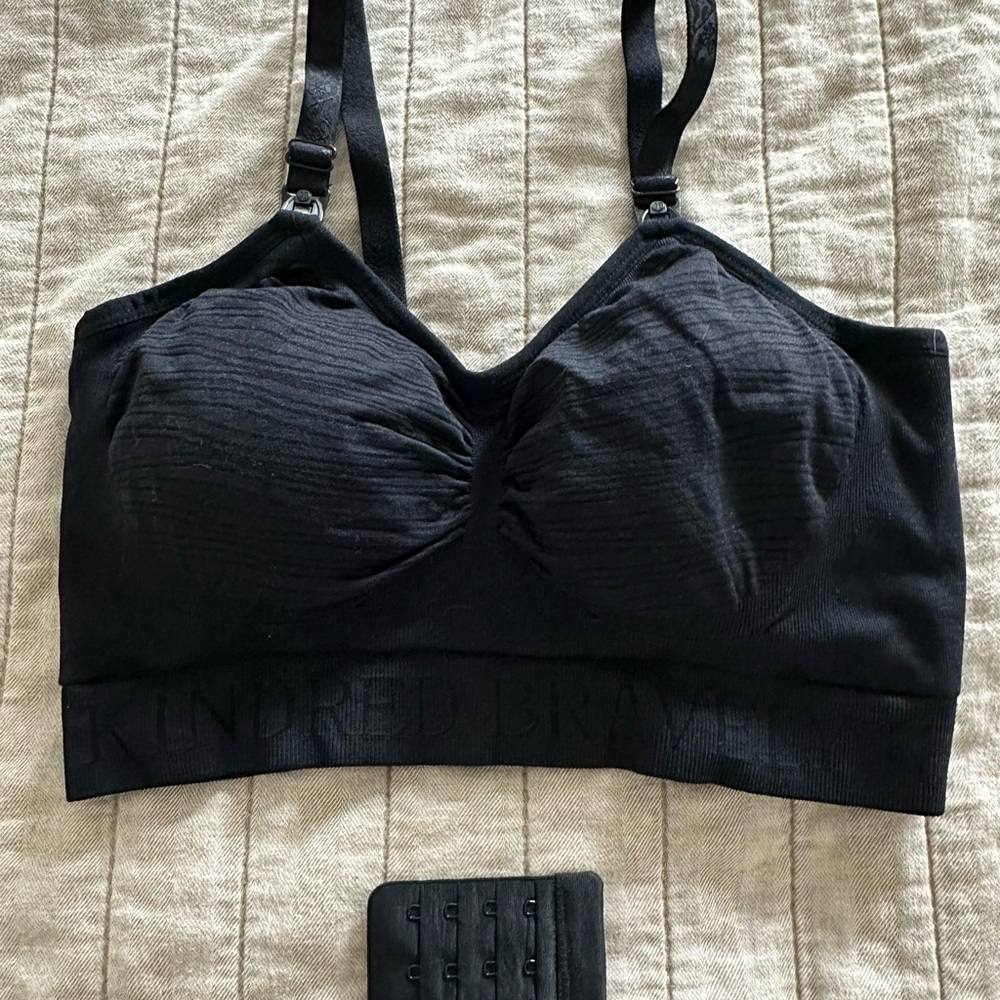 Kindred Bravely Sublime Pumping
Bra Hands Free